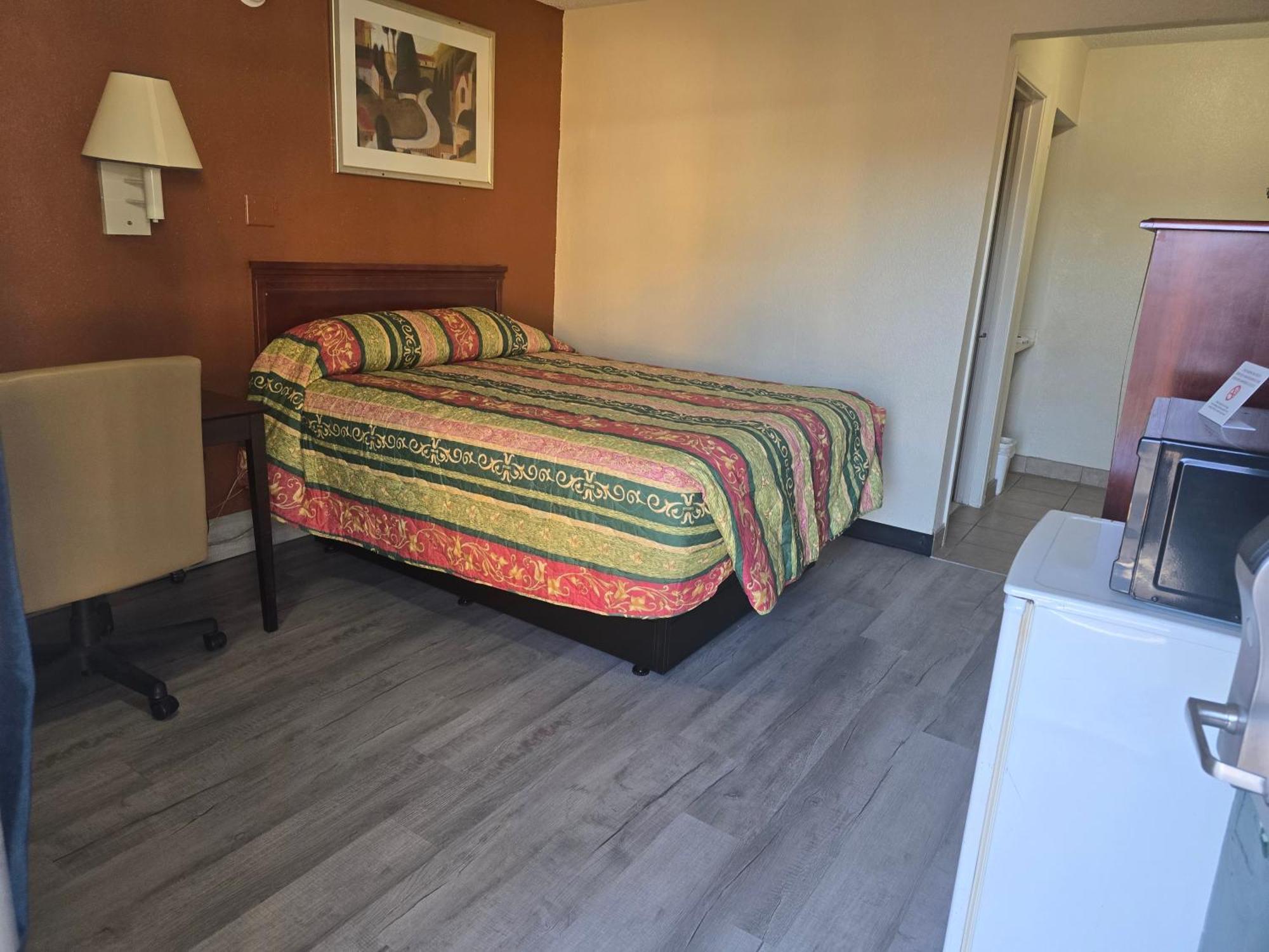 Carpet Inn Opelika Exteriér fotografie
